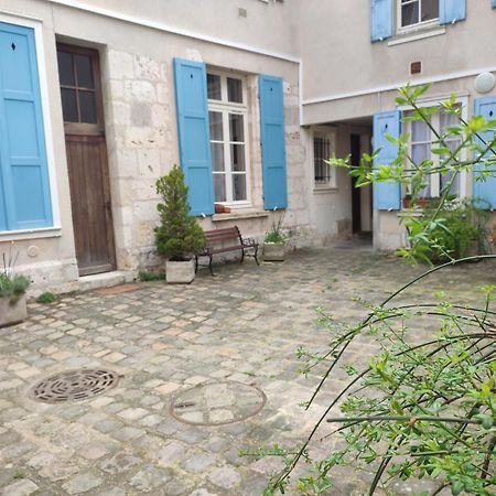 Le Gite De La Cathedrale Apartamento Chartres Exterior foto