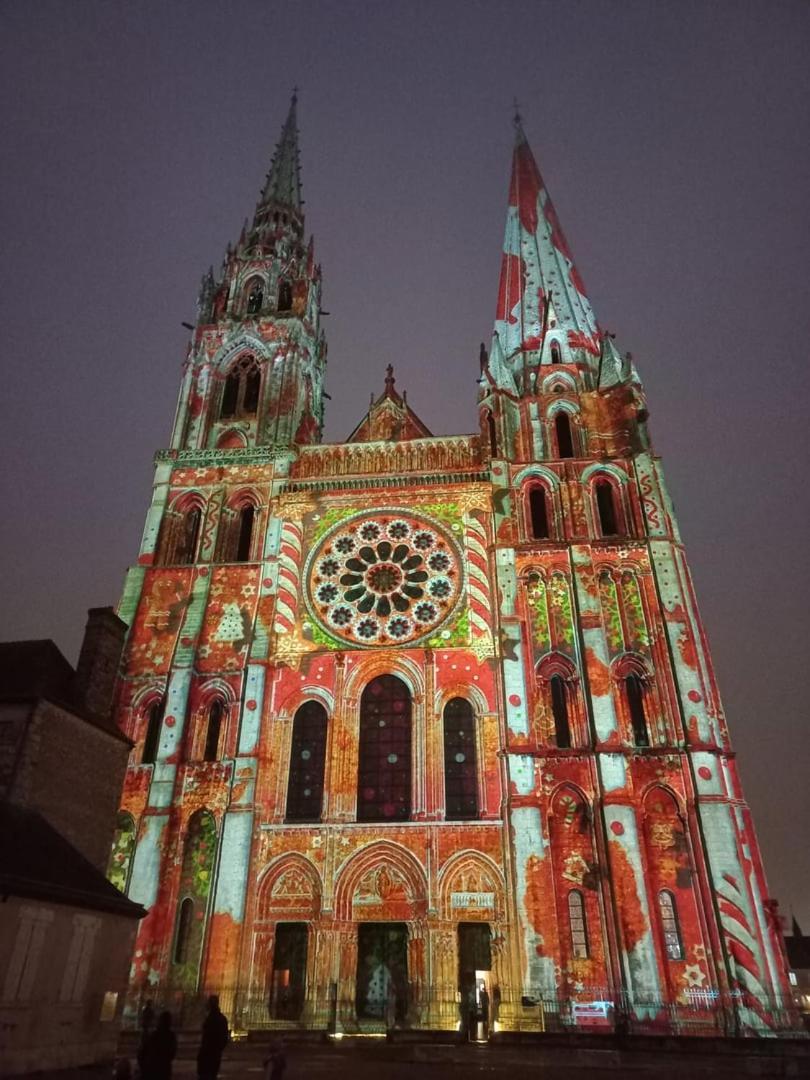 Le Gite De La Cathedrale Apartamento Chartres Exterior foto