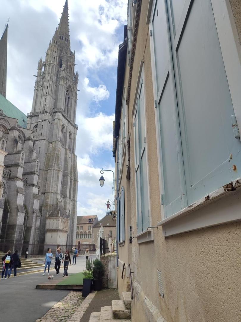 Le Gite De La Cathedrale Apartamento Chartres Exterior foto